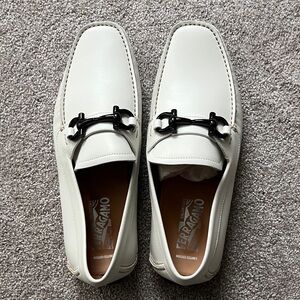 Salvatore Ferragamo Cream Leather Men's Loafers